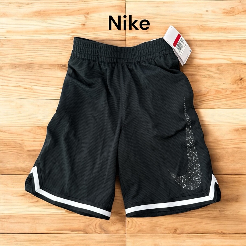 🌞❄️Nike Kids Black Shorts with White Trim